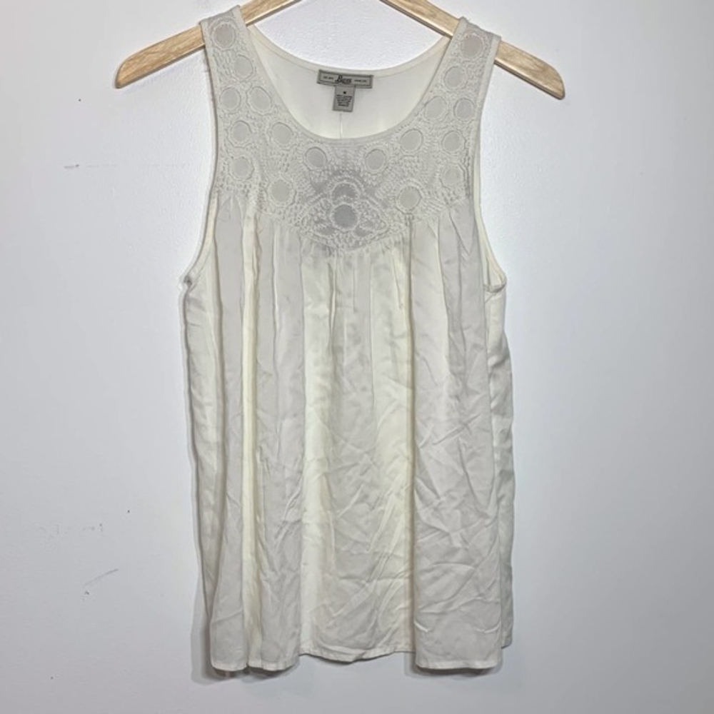 NWT G.H. Bass White‎ Lace Embroidered Trimmed Sleeveless Shirt